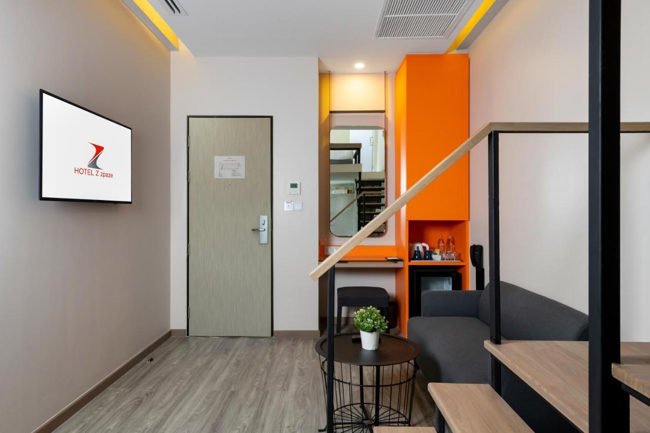 Hotel Z Zpaze Банкок Екстериор снимка