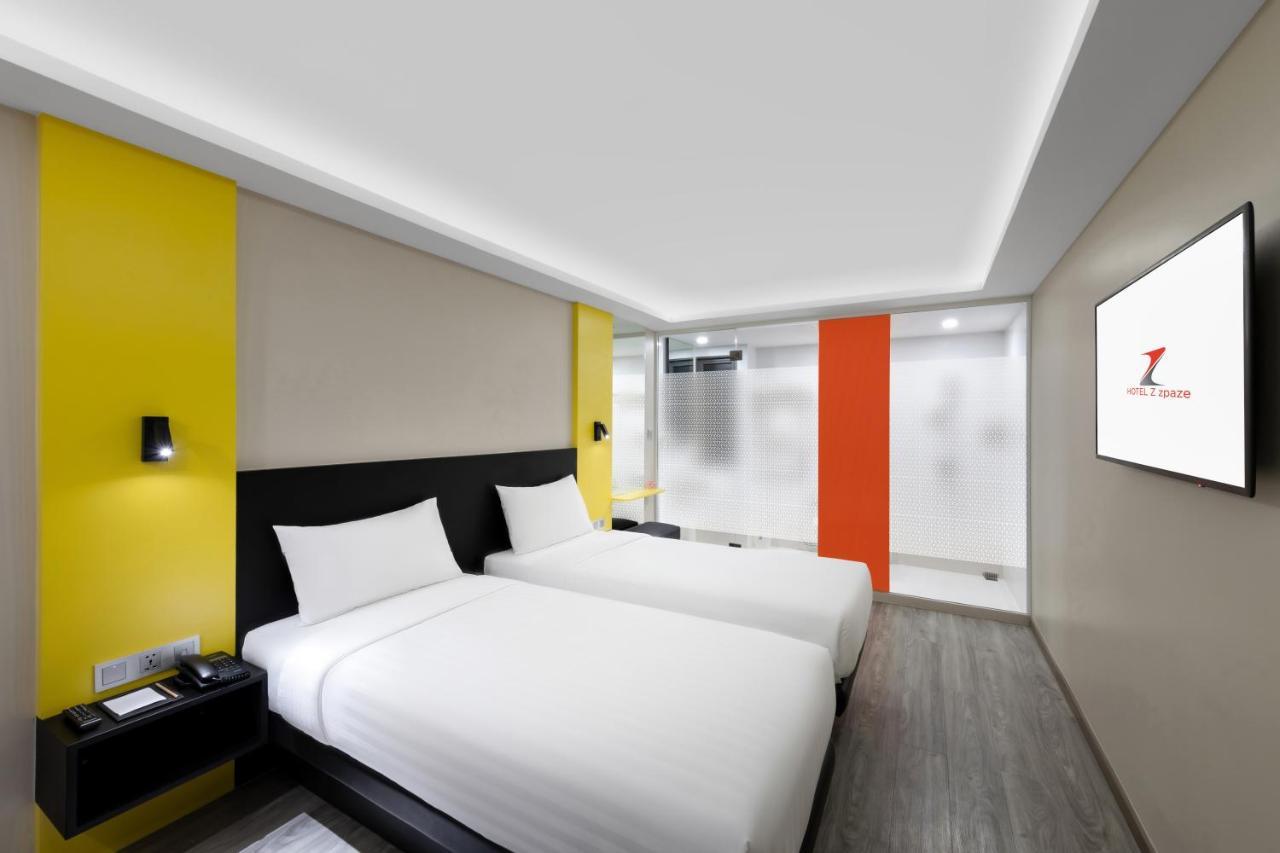 Hotel Z Zpaze Банкок Екстериор снимка